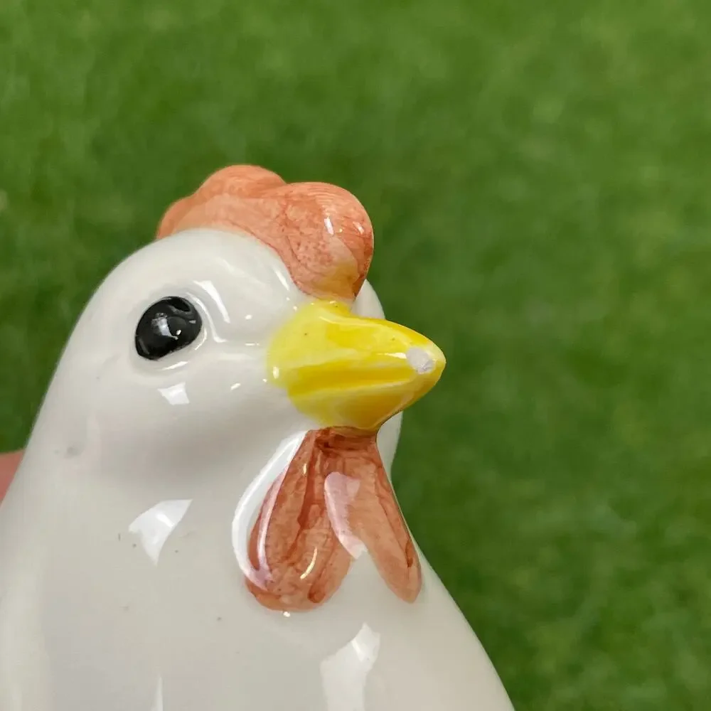 Vintage Japan White Ceramic Chicken Salt & Pepper Shakers